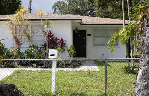 Cozy and Modern Vacation Home - Foto 32