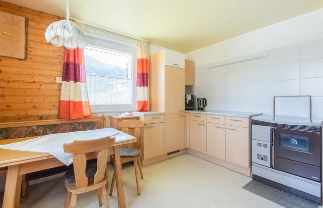 Chalet in Tyrol Near Ski Resort - Photo 2