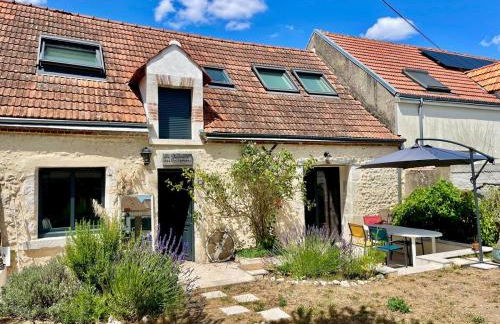 La Chaumine des Épicuriens Garden Parking - Photo 2