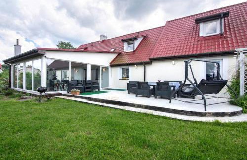 Comfortable house with a swimming pool and sauna - Foto 28