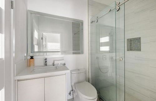 Pacific Coast Suites - Oceanfront Living - Foto 27