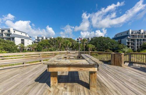 Shipwatch 418 - Luxury Oceanfront Penthouse in Isle of Palms - Foto 6