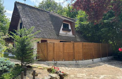 La Chaumière Luxury Domain with 2 Apartments Spa and Pool near Disneyland - Foto 19