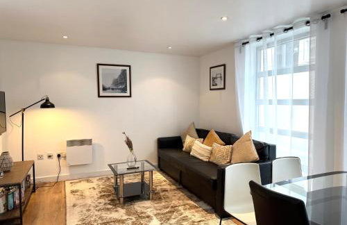 Central Brick Lane 2 Bedroom Flat - Private Patio - Foto 21