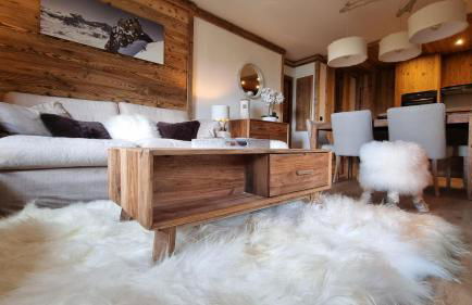 Arcs 1950 Appartement Luxe type chalet 5 à 7 personnes Vue imprenable sur le Montblanc skis aux pieds - Photo 5