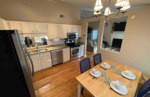 Lowcountry Oasis - 3 bed 2 bath - 5 min to beach - Photo 5