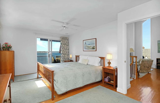 3BR Oceanfront on Nubble Cliffs! - Photo 5