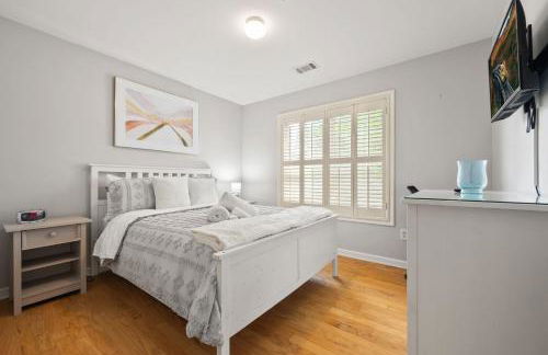 Pool and Patio, 8 minutes from Mall of Georgia! - Foto 3