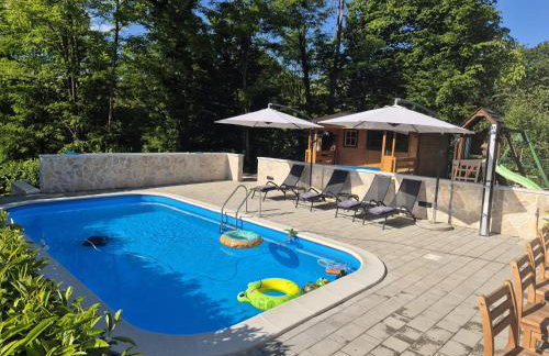 4 TREES Holiday House - Foto 37