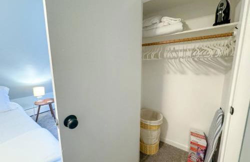 New - Mins to Concord/ Nashua - Walk to Downtown - - Foto 16