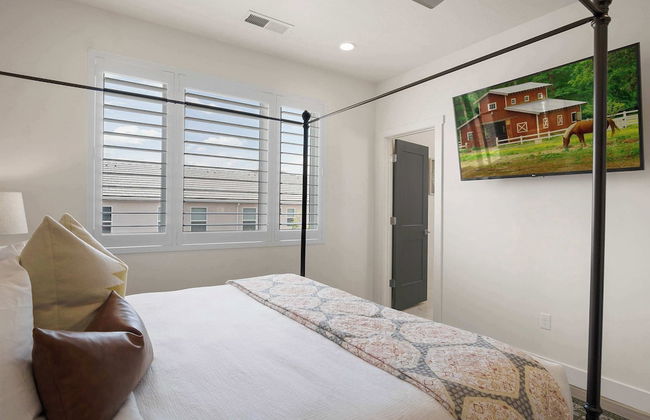 New The Ranch House Freedom Village - Foto 6