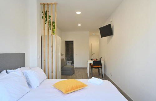 Right Place - Photo 12