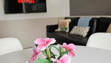 Las Artes Luxury Double Room - Photo 4