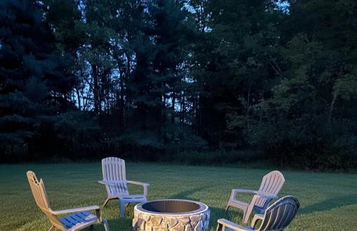 Private 5-Acre Farmhouse Retreat - Foto 2