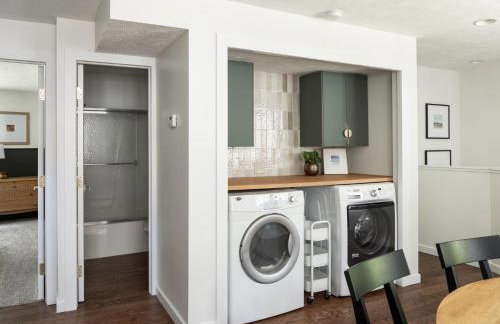 New Beautifully Updated Home with Gameroom! - Foto 52