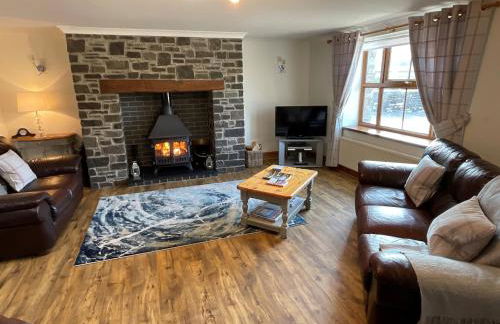 Tangaer Cottage - Photo 2