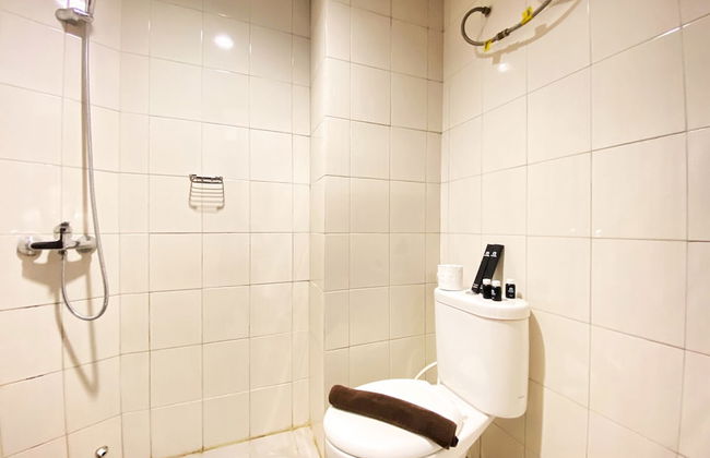 Homey Designed And Cozy 2Br At Mekarwangi Square Cibaduyut Apartment - Foto 17