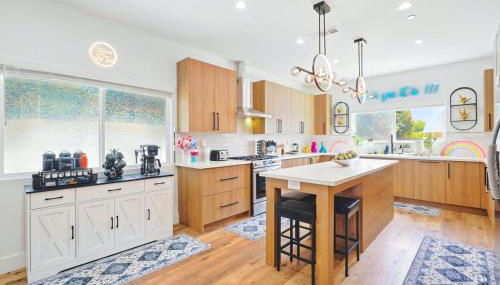 G- Luxe NoHo Family Home near Universal 15m and Hollywood 10m - Foto 5