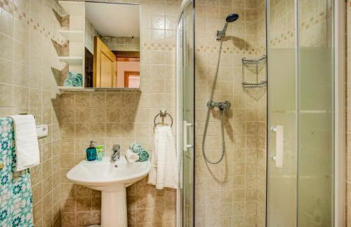 Villa Magdalena Blanca by Villa Plus - Photo 35