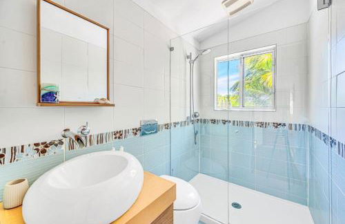 Waterfront Oasis Cascading Pool Views Centrally located Heated Pool Cascade KeyResidences - Foto 36