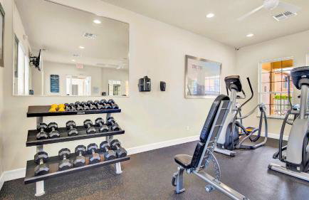 Trendy Thematic 3BR Townhouse with Private Pool - Foto 59