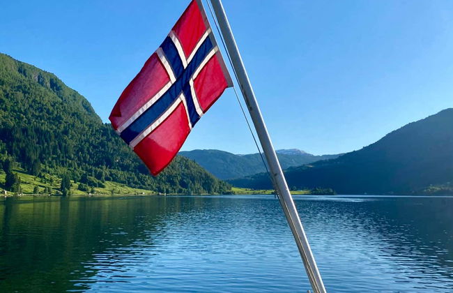 Paseo en barco por Fimreite - Foto 7