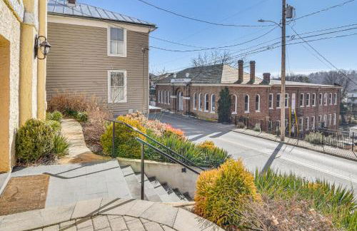 The Sanctuary in Historic Dtwn Staunton - Foto 32