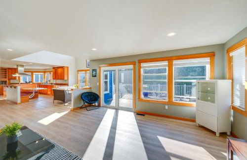 Stunning Mount Vernon Home with Big Lake Views! - Foto 5