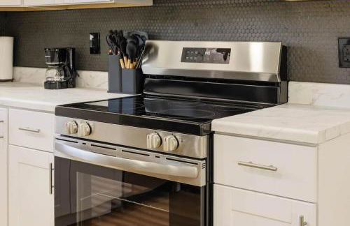 Elegant Auburndale Rooms Near the Speedway & Lake - Foto 10