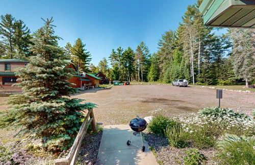 The Hunters Den - Foto 31