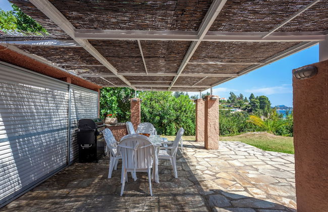 Alterra Vita Captain's Cabin - Photo 32