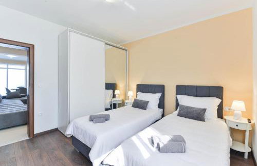 Apartment Holiday House Diana - Foto 23