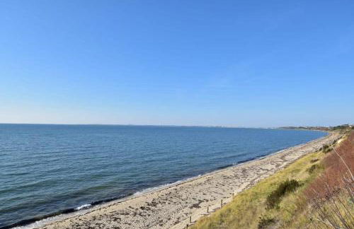 Beautiful backyard pool deeded beach rights - Foto 52