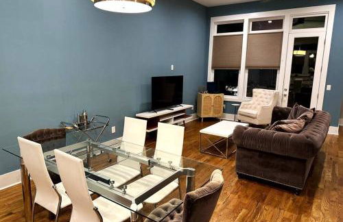 THE PAINTED MUSE I Stylish 3BR with Rooftop Hot Tub in East Nashville - Foto 7