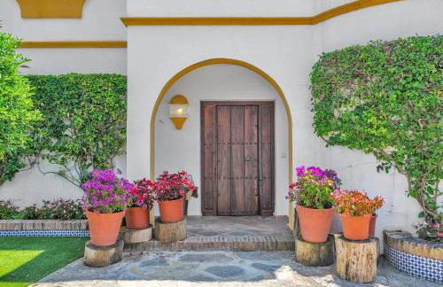 Villa Arin - Beachside Family Home by Finest Rentals - Photo 18