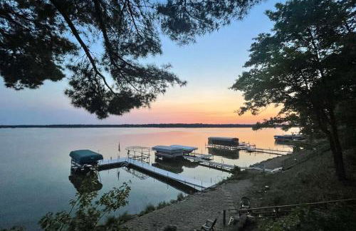 Family Retreat on Cross Lake Boat, Swim and Relax! - Foto 24