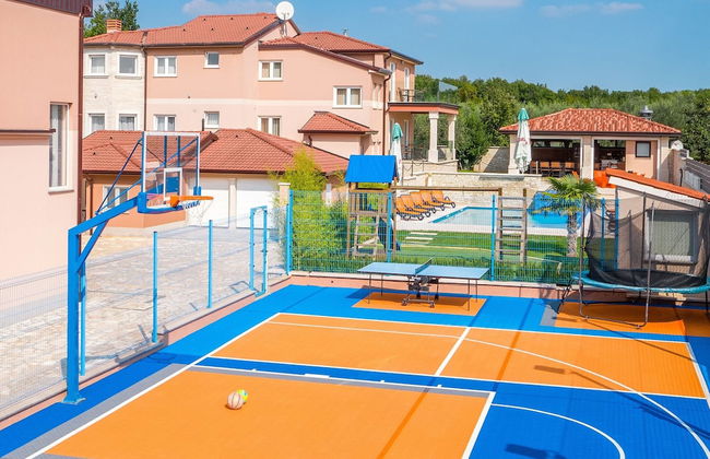 Villa in Pula With Pool Near Roman Arena - Photo 28