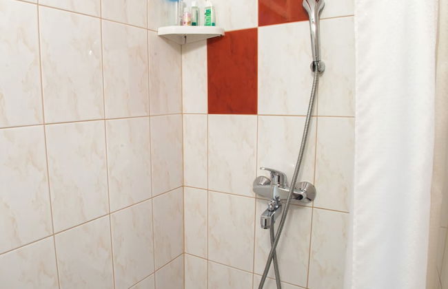 Yellow Lilly Mostar Apartment - Photo 24