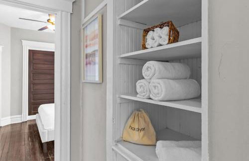 Cozy Shaw Sanctuary | JZ Vacation Rentals - Photo 50