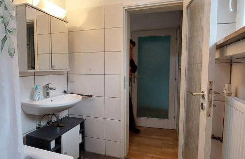 Wohnung zum Wohlfühlen beruflich und privat - Foto 9