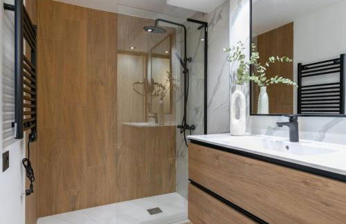 Precioso dúplex en zona Vista Alegre en Madrid - Photo 27