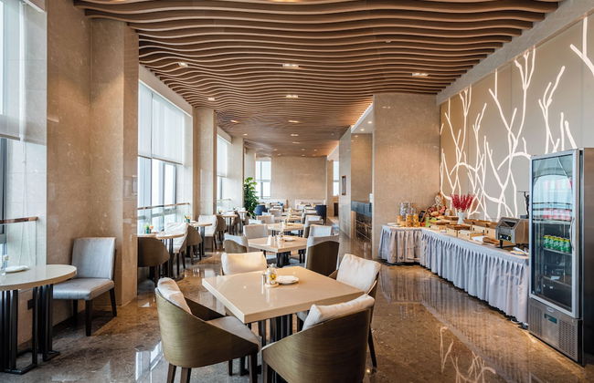 Cheng Du Wifc Suites -YYC Preferred - Photo 28