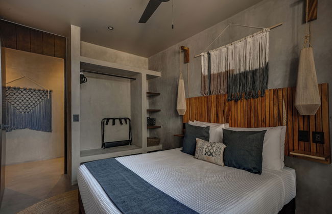 Esencia Villas - Photo 75