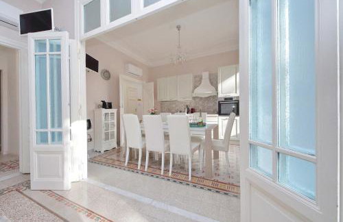 Interno 5 elegante residenza per 10 pax vicina a Colosseo e Santa Maria Maggiore - Foto 26