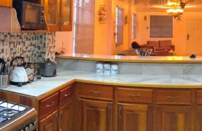 2 Bed Apartment - Sleeps 4 - Parking - Wifi - Foto 13