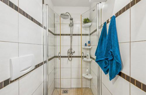 Zentrale Lage ... Ideal für Geschäftsleute, Monteure, Familien...3 Zimmer, Wlan, SmartTV - Foto 4