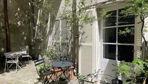 Chic neighborhood charming courtyard studio 7th - Foto 2