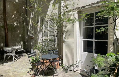 Chic neighborhood charming courtyard studio 7th - Foto 2