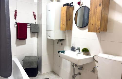 Serviceroom24 - Apartment 6 in Recklinghausen Hoch WLAN - Smart-TV - 24-7 Check-in und Küche - Foto 12