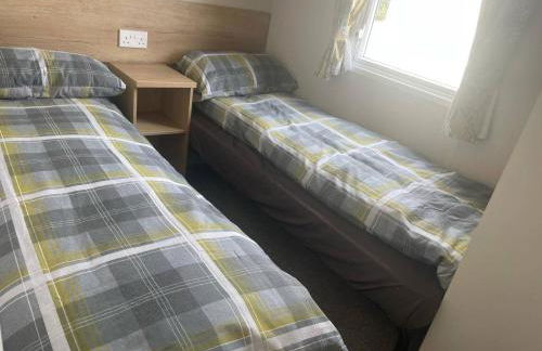 2 Bed-Sleeps 6 -Patio-Parking-Pet Friendly - Foto 2